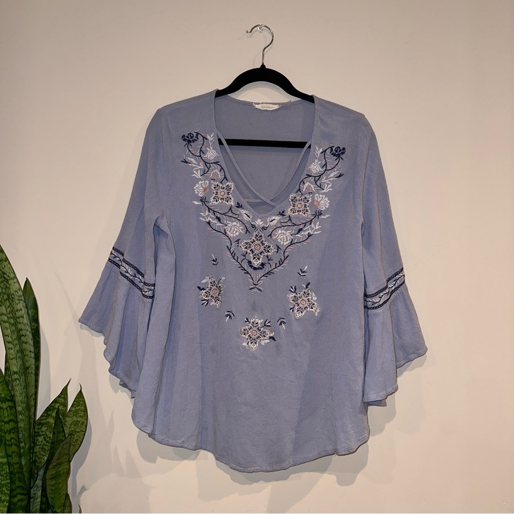 Women’s blouse